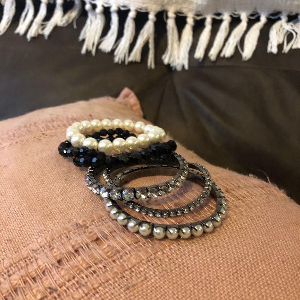 Express bracelets - Picture 2 of 3
